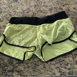 lululemon travel and commute shorts